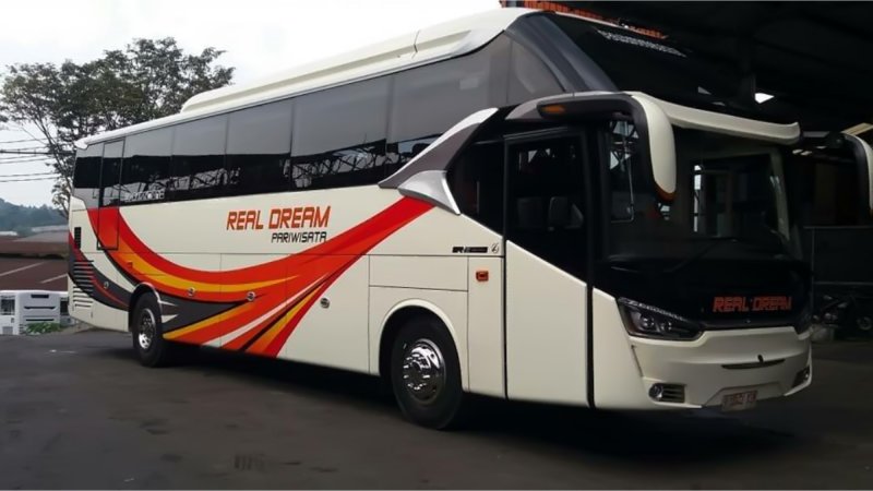 Bus Pariwisata Real Dream