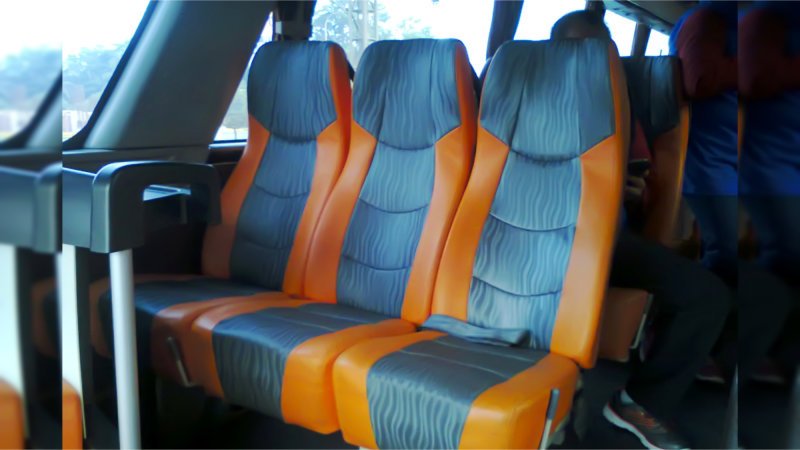 Bus Pariwisata Real Dream